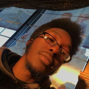 Meet your Posher, Romie